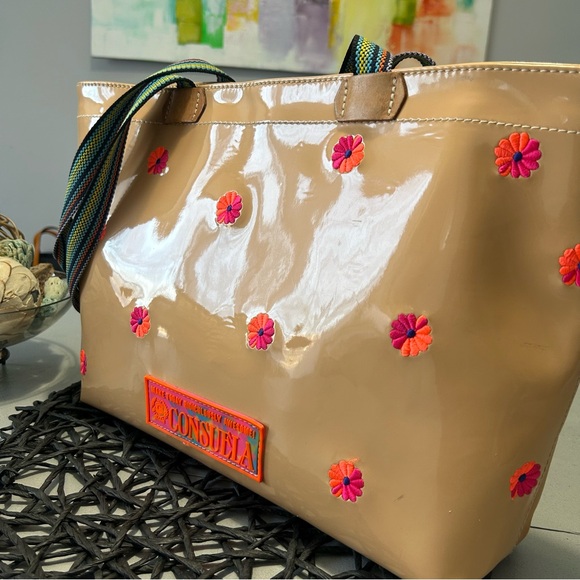 🌸🌼🌺 Consuela Brett Easy Tote Tan Patent Tote - Pink and Orange Floral Appliqués - Picture 2 of 16